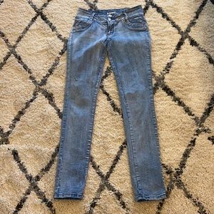 🌼 Sky Bottoms size 9